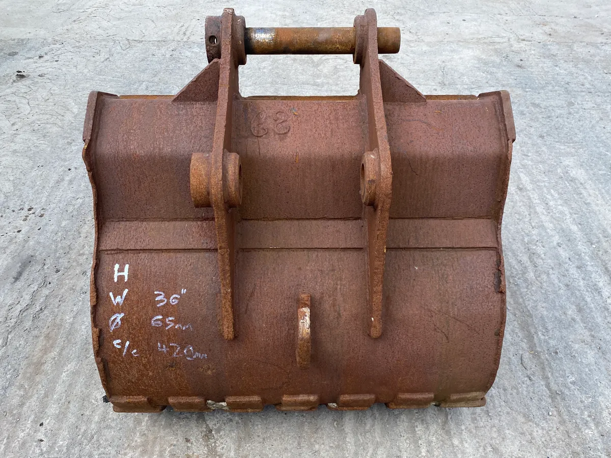 Excavator Bucket - Image 3