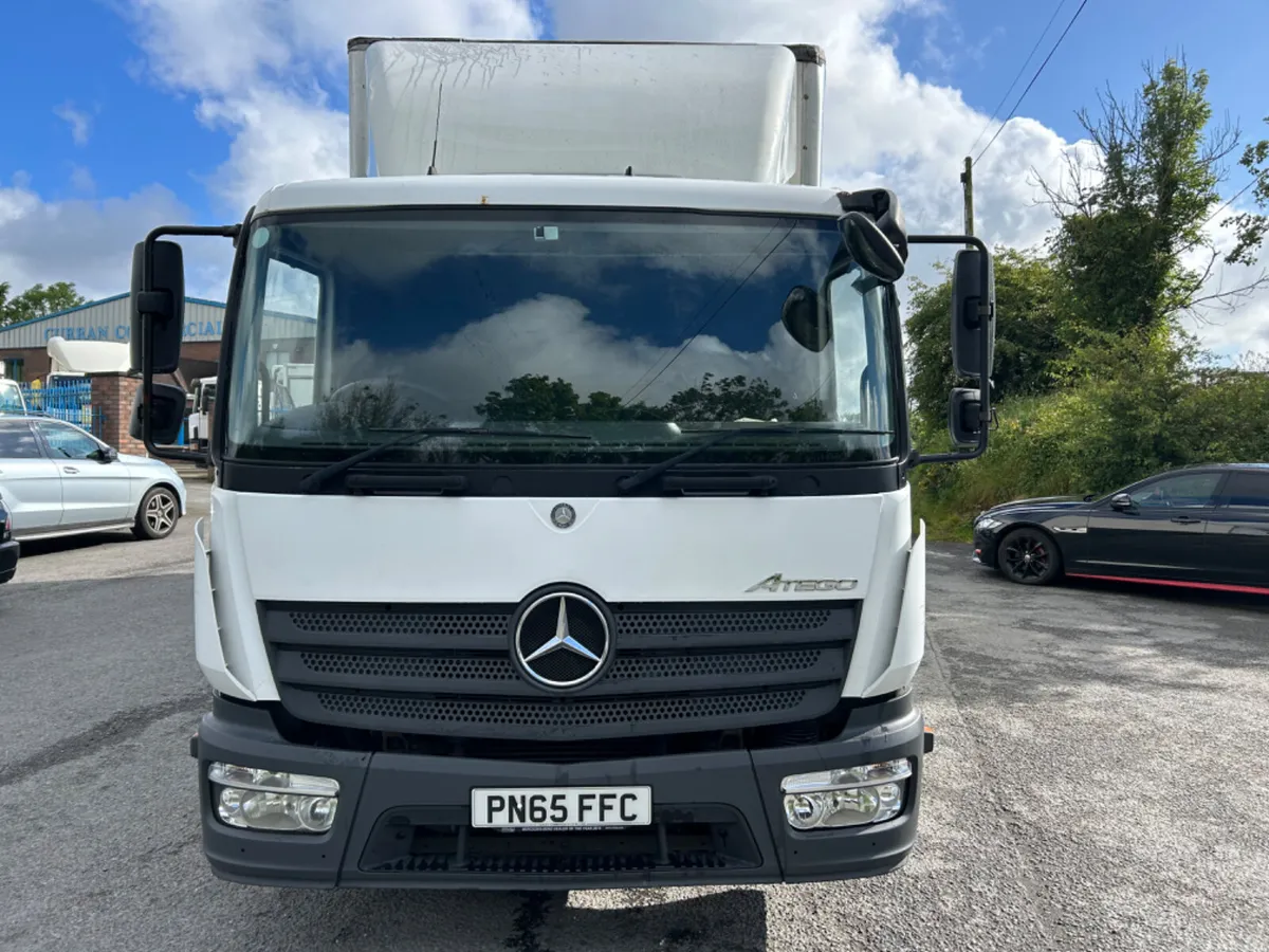 2015 Mercedes Atego 816 7.5T sleeper 20ft bo - Image 2