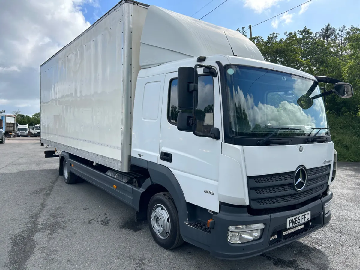 2015 Mercedes Atego 816 7.5T sleeper 20ft bo - Image 3