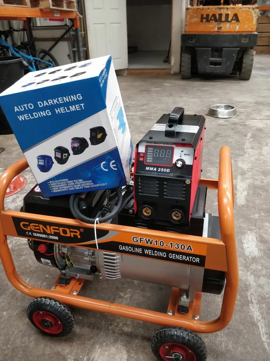 130Amp D.C. Portable Welder FREE SOLAR HELMET ! - Image 2