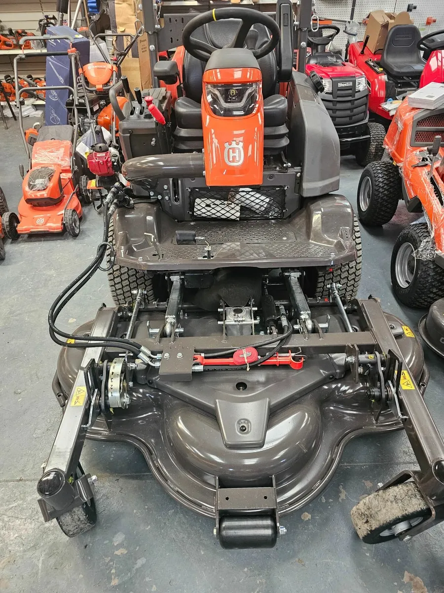 DEMO diesel lawnmower husqvarna - Image 2