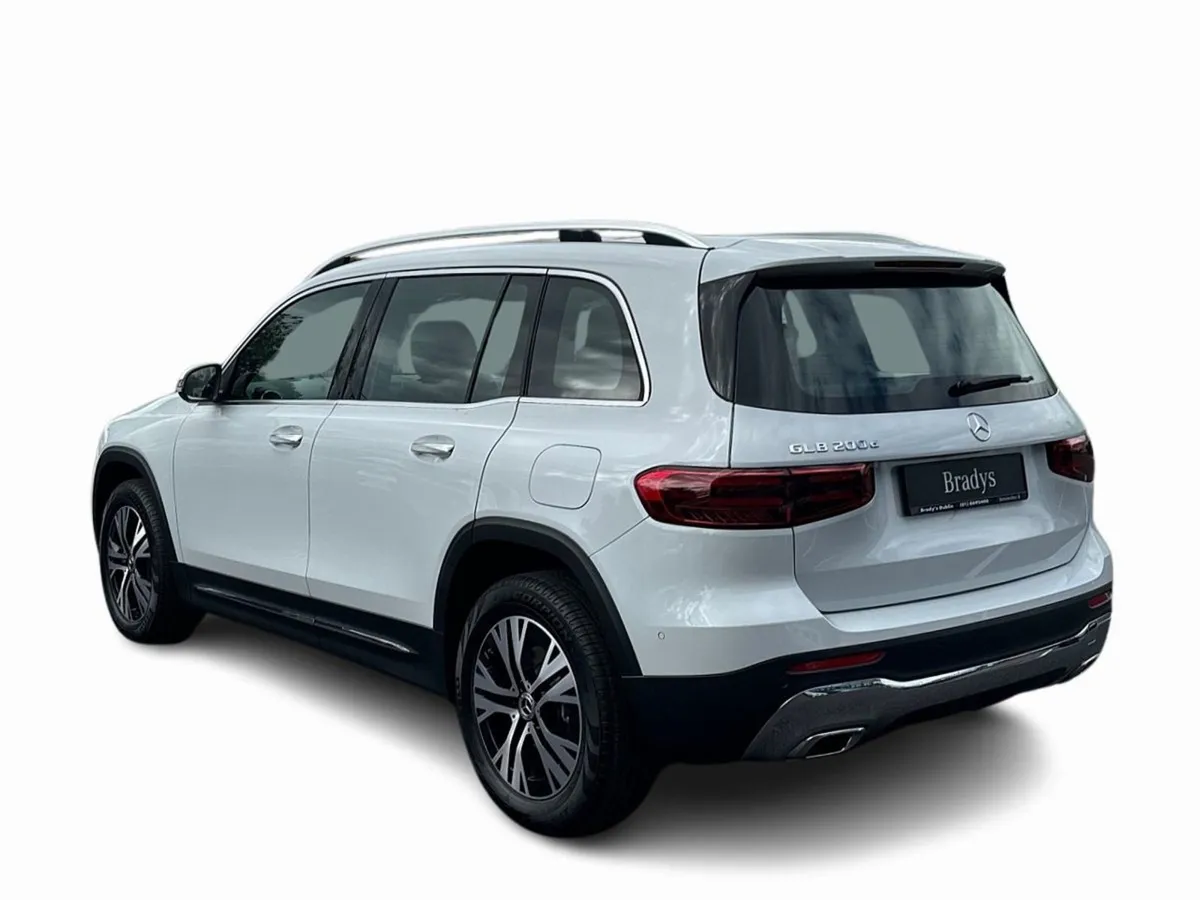 Mercedes-Benz GLB- Class 200d--Progressive Line 7 - Image 3