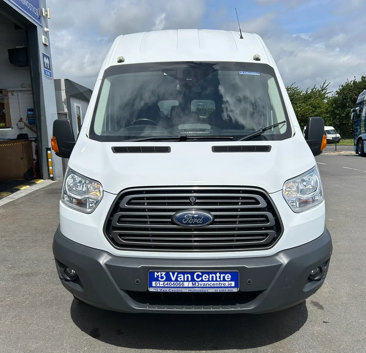 2017 Ford Transit 17 Seater Minibus WETBELT DONE!! - Image 2