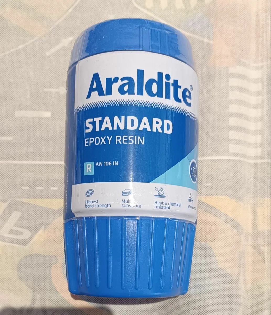 Araldite 2-part Epoxy Adhesive, value pack 1.8 kg - Image 4