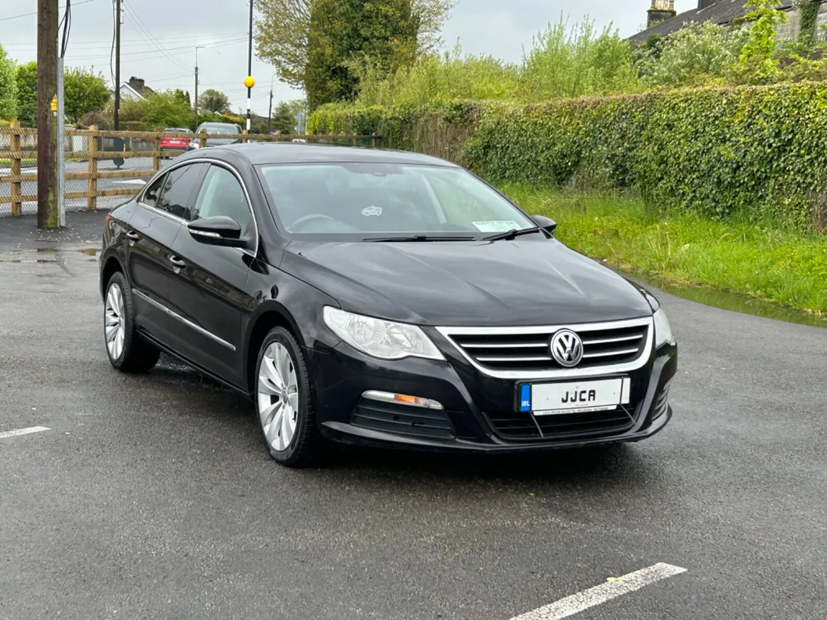 STUNNING 2009 VOLKSWAGEN PASSAT CC - Image 2