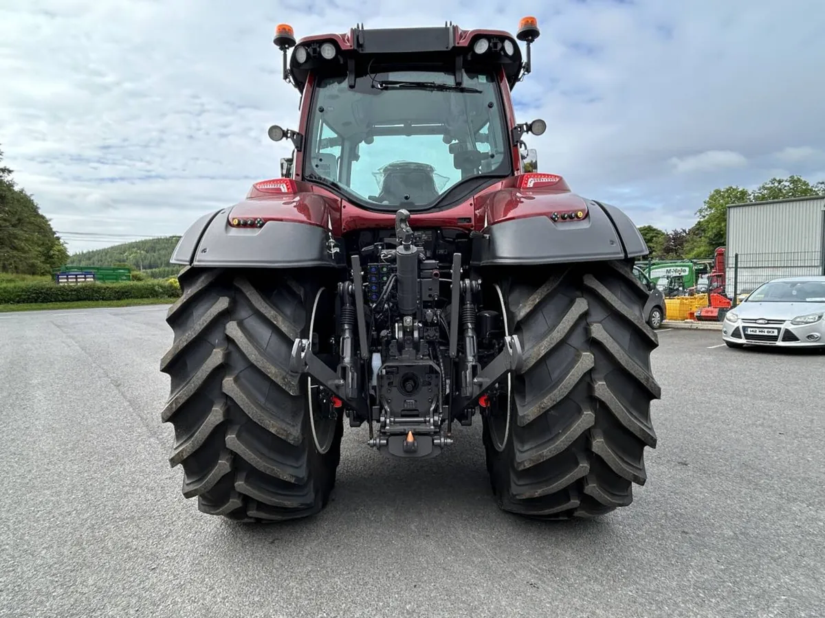 New Valtra T235 Versu - Image 4