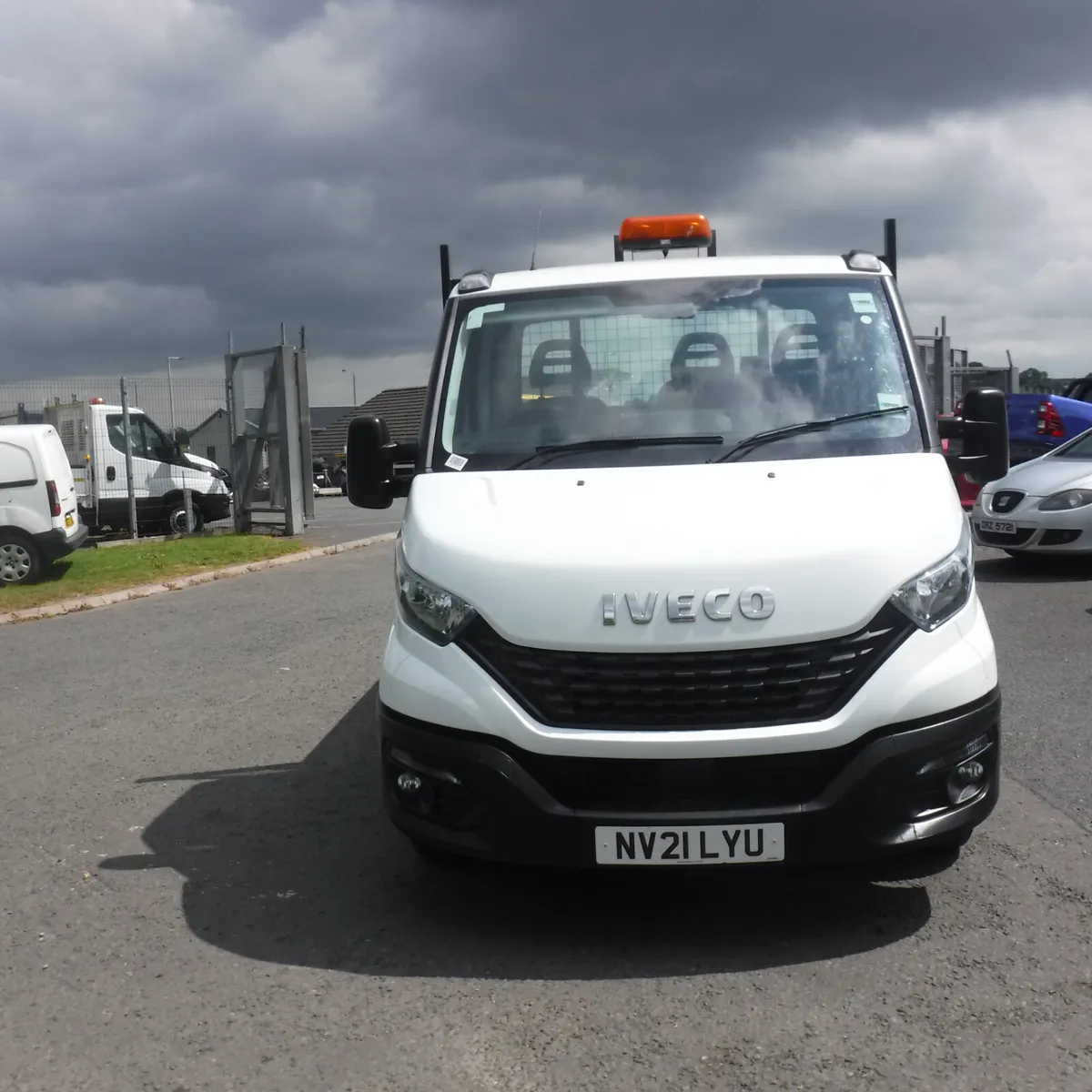 Iveco Daily 2021 Tipper 54967 miles .Just serviced - Image 3