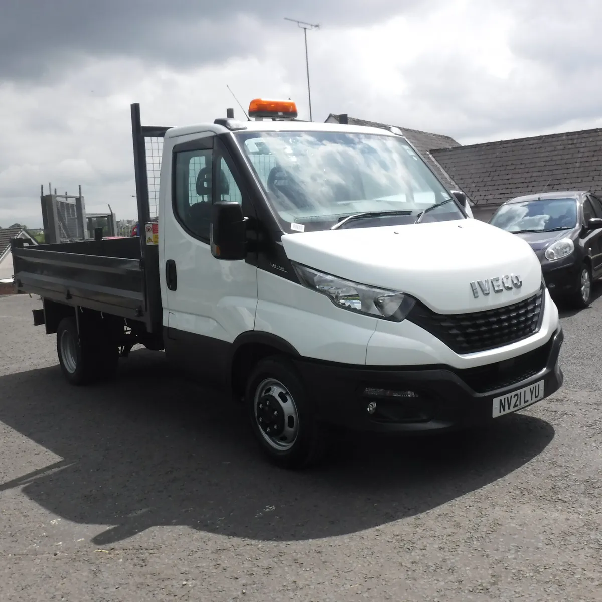 Iveco Daily 2021 Tipper 54967 miles .Just serviced - Image 1