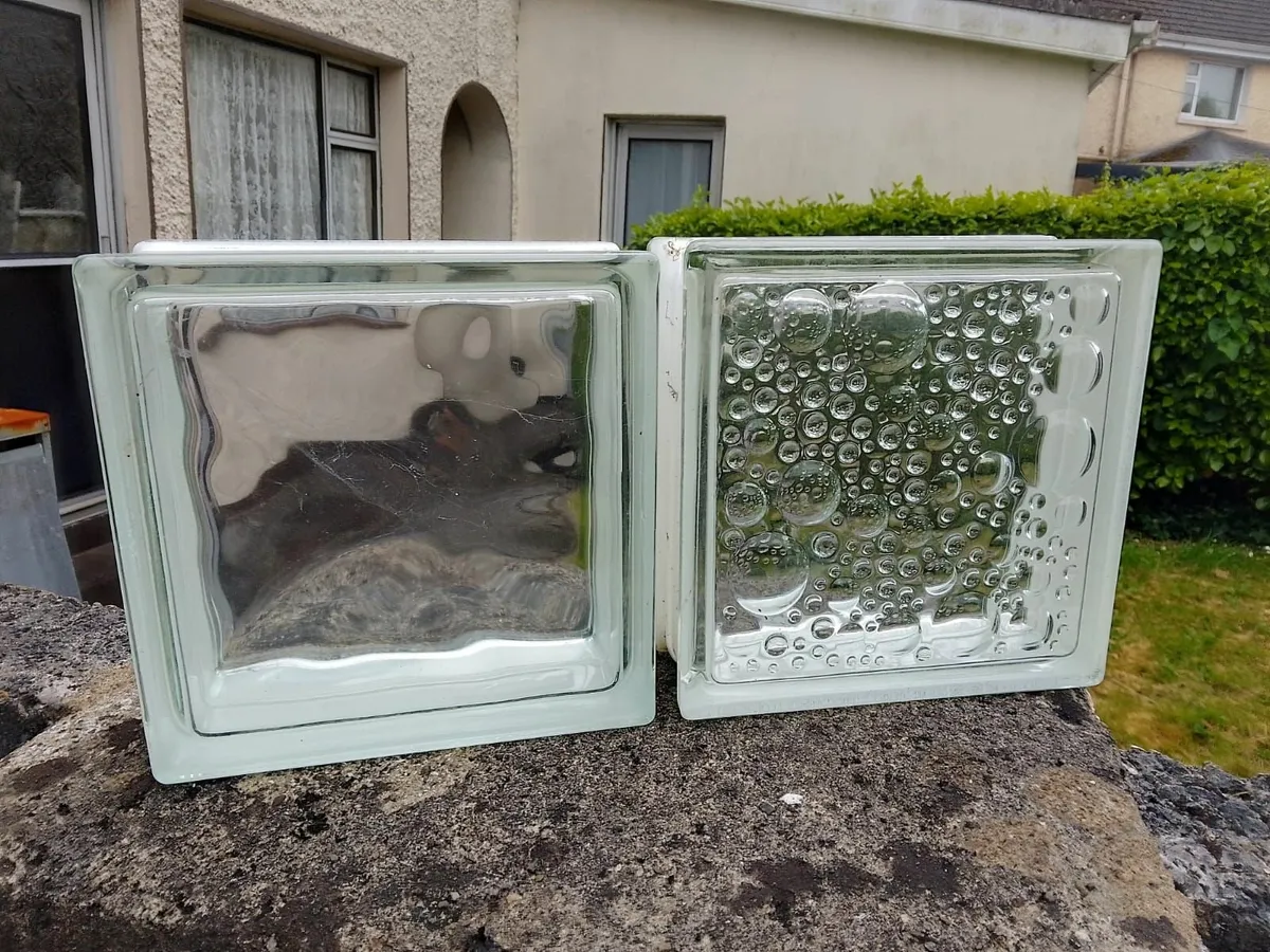 Glass blocks clear & frosted for sale in Co. Clare for €4 on DoneDeal
