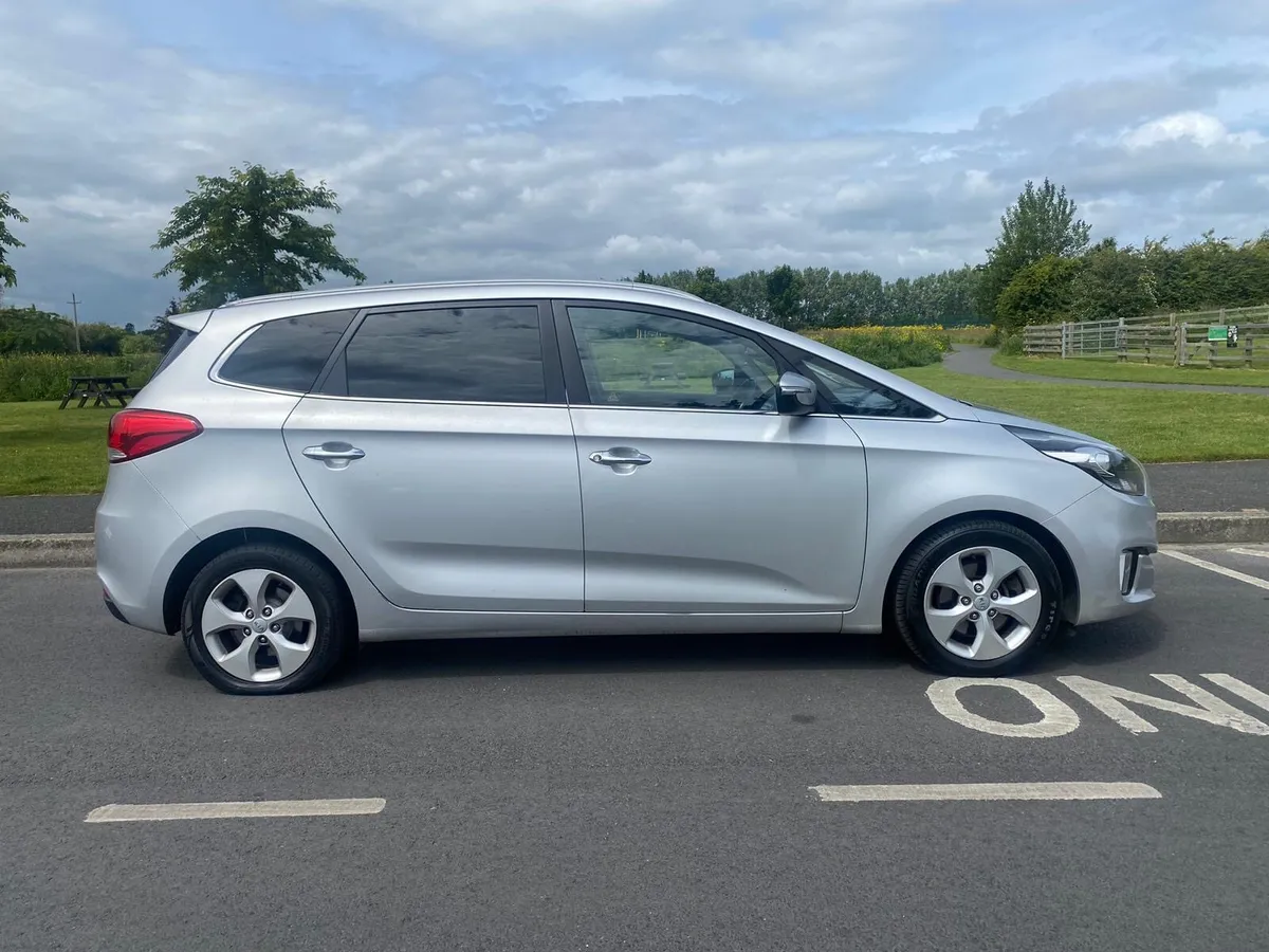 1.7 DIESEL SEVEN SEATS NCT 08/25 for sale in Co. Dublin for €3,880 on