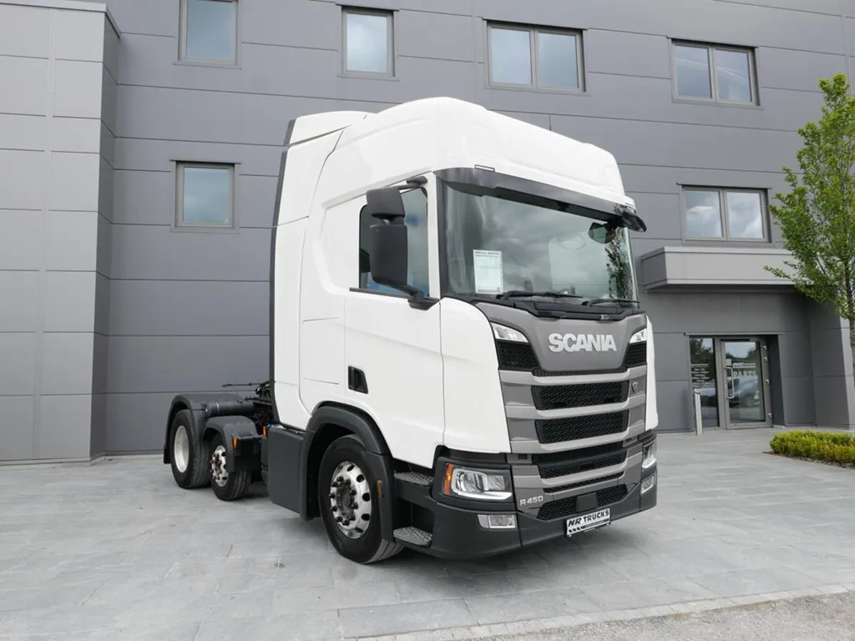 Scania R450 Highline 6x2 Midlift Auto Gearbox - Image 1