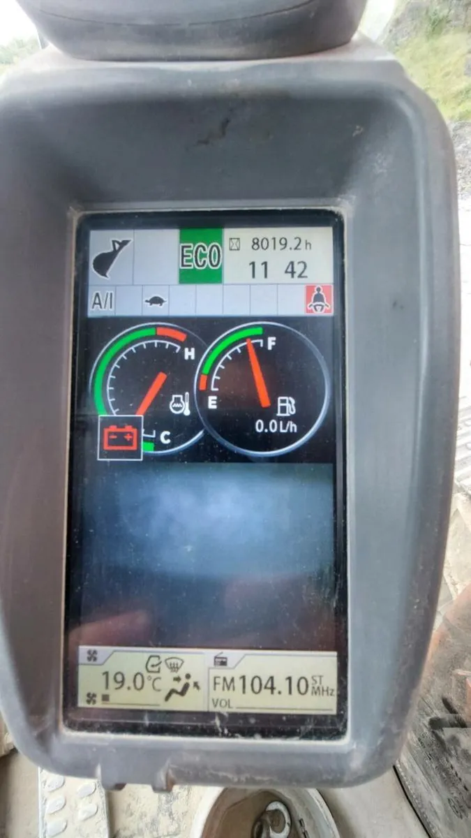 Hitachi zx 350-5 - Image 4