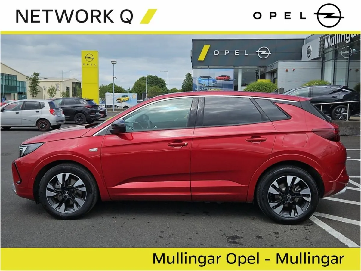 Opel GRANDLAND X Elegance 1.6 Plug-in Hybrid Auto - Image 3