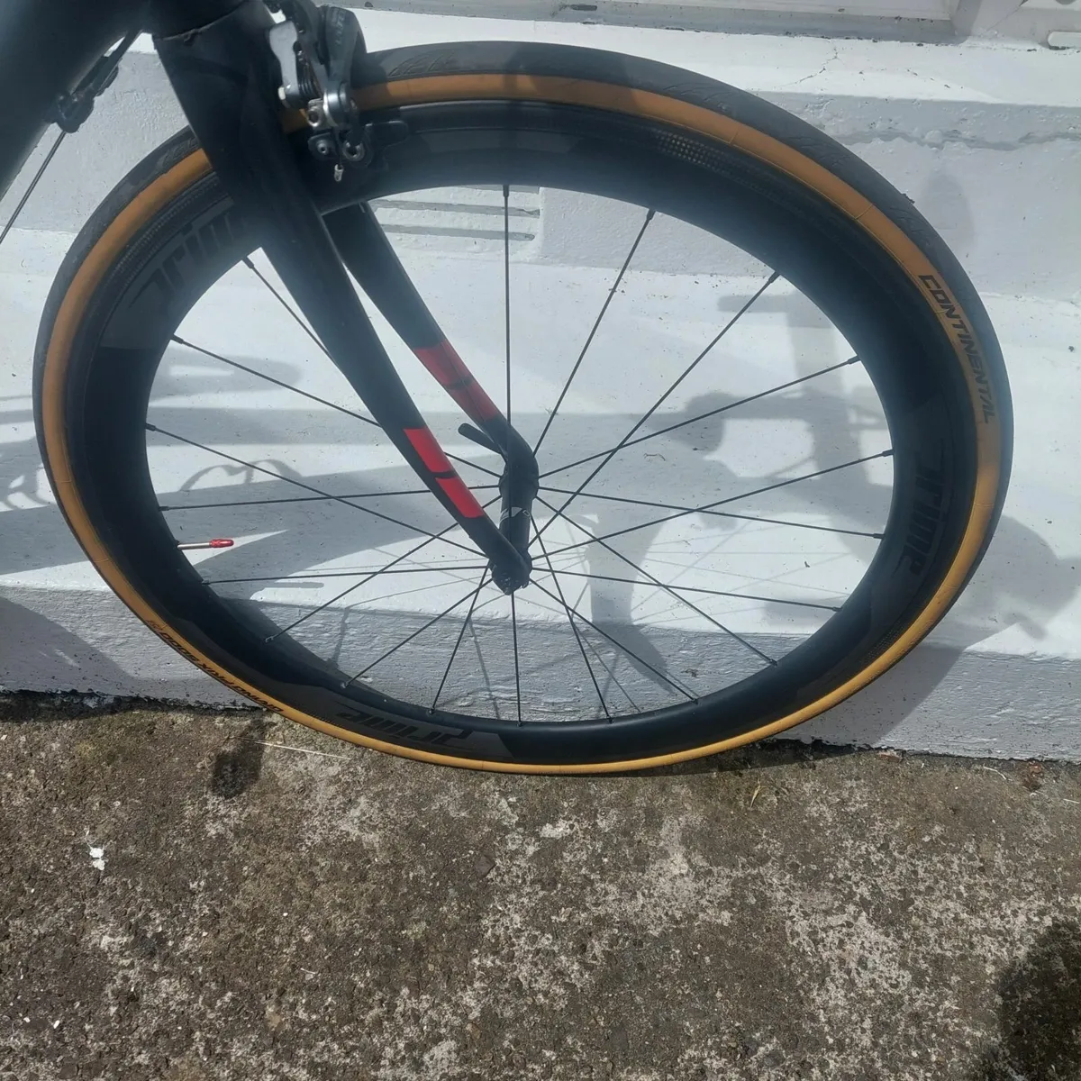 Trek Dom 4-Rd Bike***PRICE DROP - Image 4