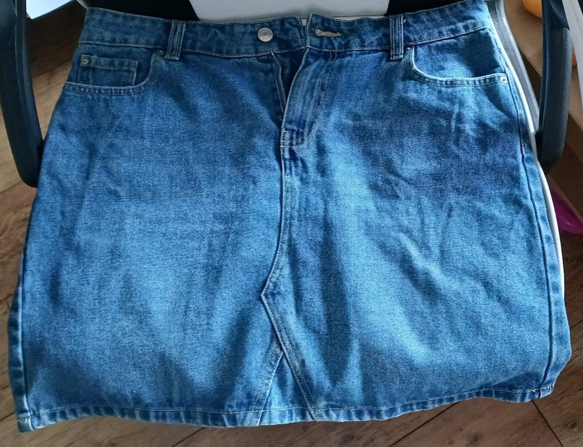 ladies clothes - Image 2