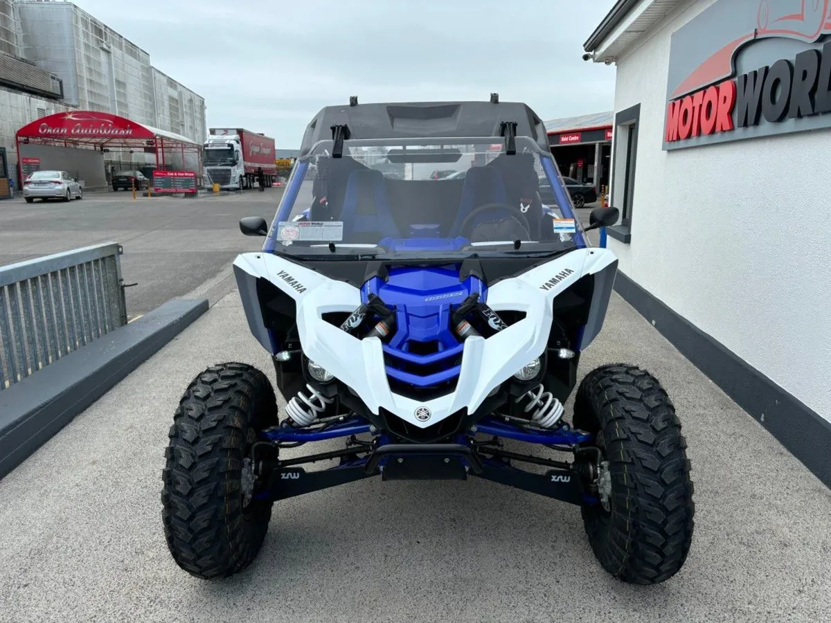 Yamaha YX YXZ 1000 RR - Image 2