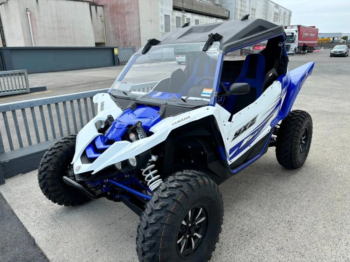 Yamaha YX YXZ 1000 RR - Image 3