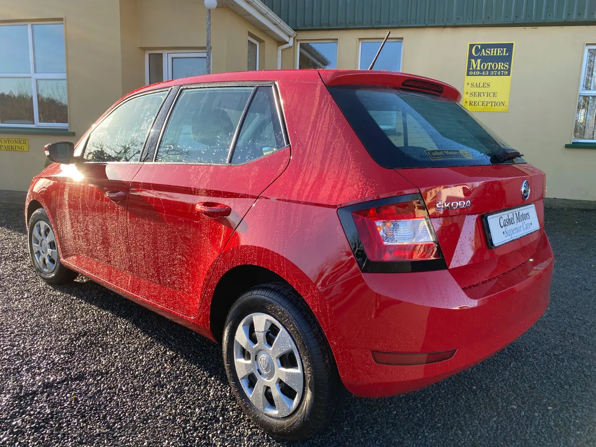 192 reg Skoda Fabia in Showroon Condition - Image 2