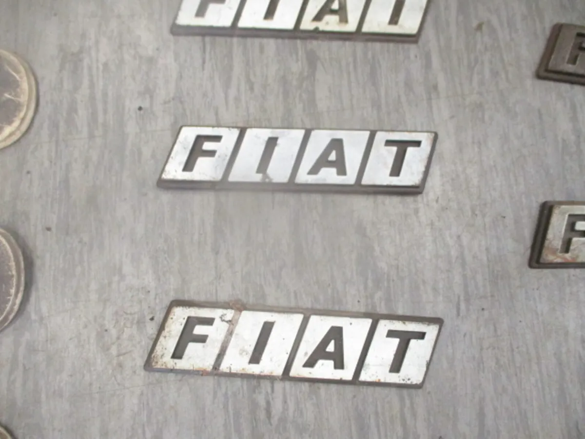 Fiat Badges - Image 4