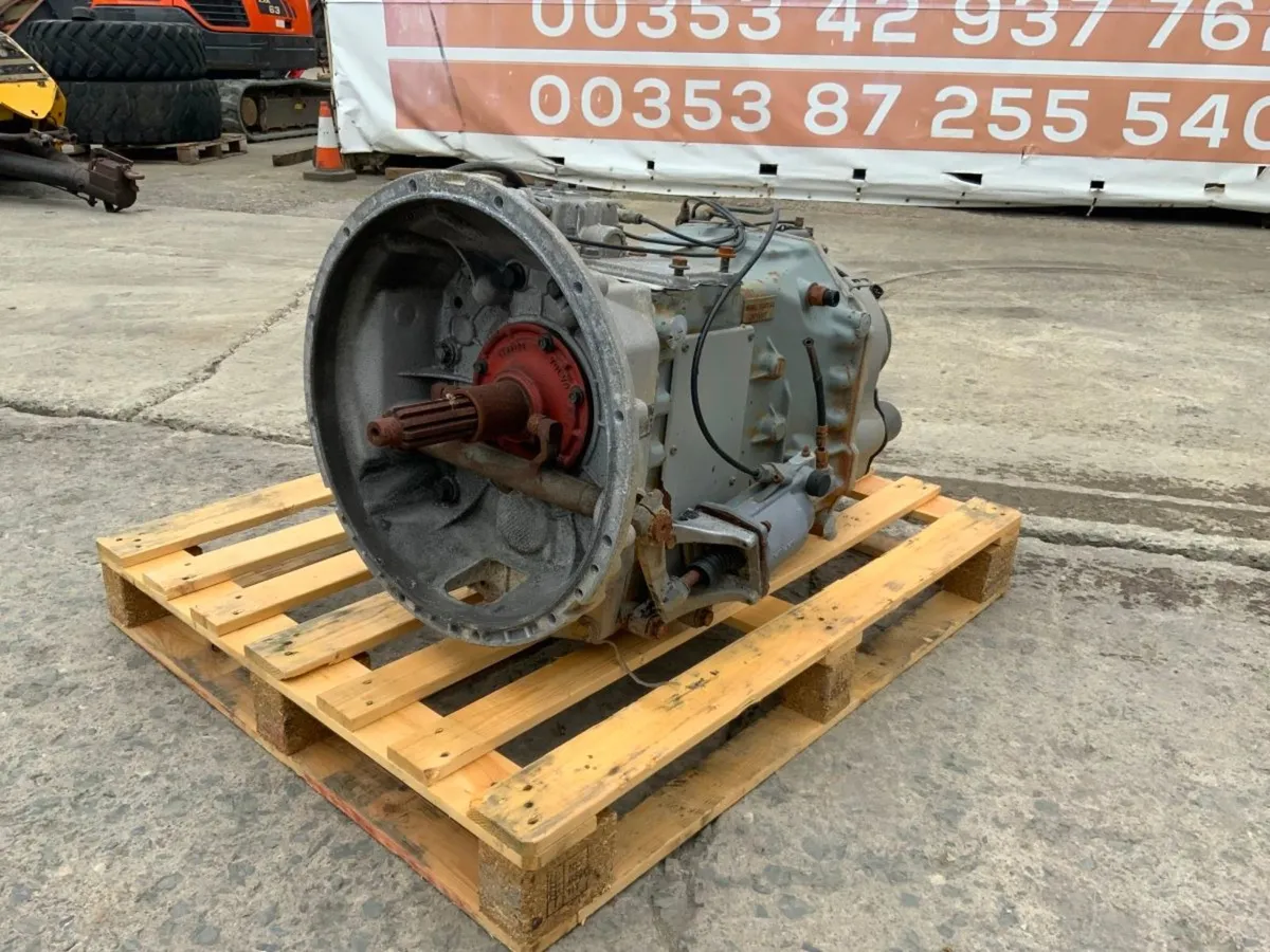 Volvo FM Volvo R1700 Manual Gearbox. - Image 1