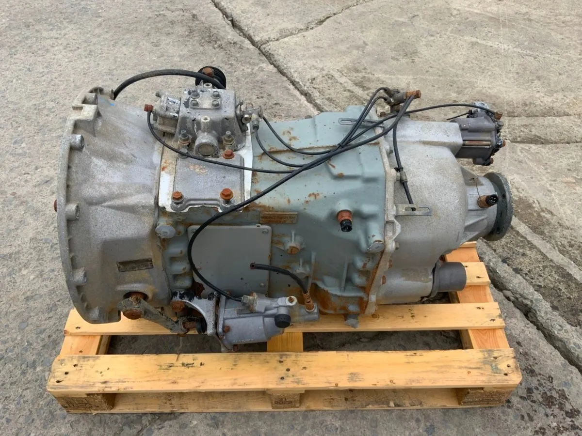 Volvo FM Volvo R1700 Manual Gearbox. - Image 3
