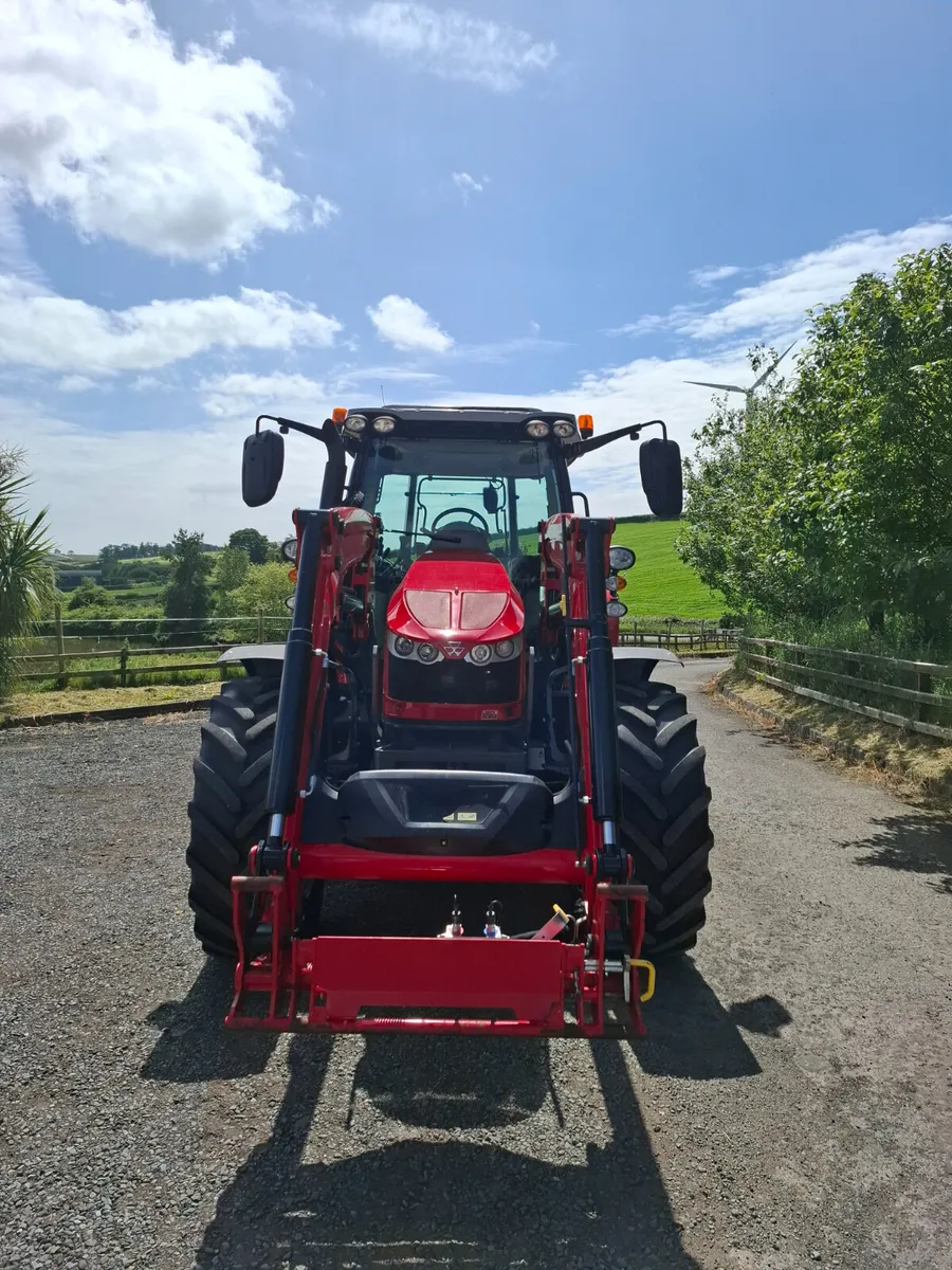 2019 Massey Ferguson 5713S - Image 2