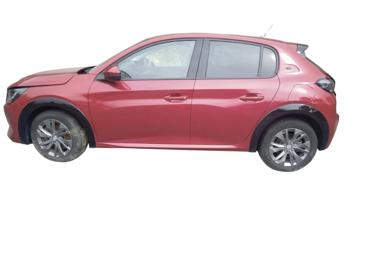 2021 PEUGEOT 208 For Breaking/Dismantling - Image 2