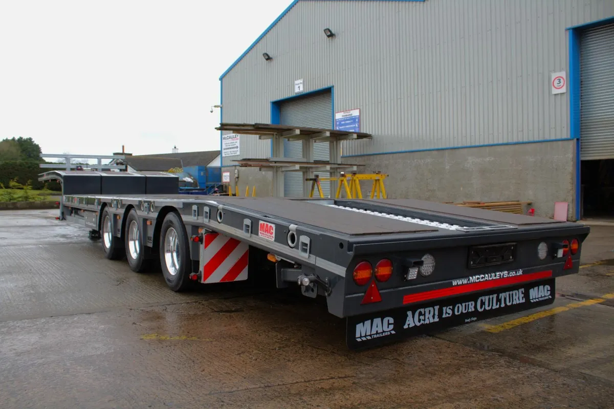 3 Axle EU44T Stepframe Low Loader *Grassmen Spec* - Image 3