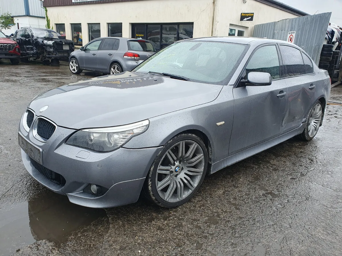 07 BMW 520 2.0D M SPORT AUTO FOR BREAKING - Image 1