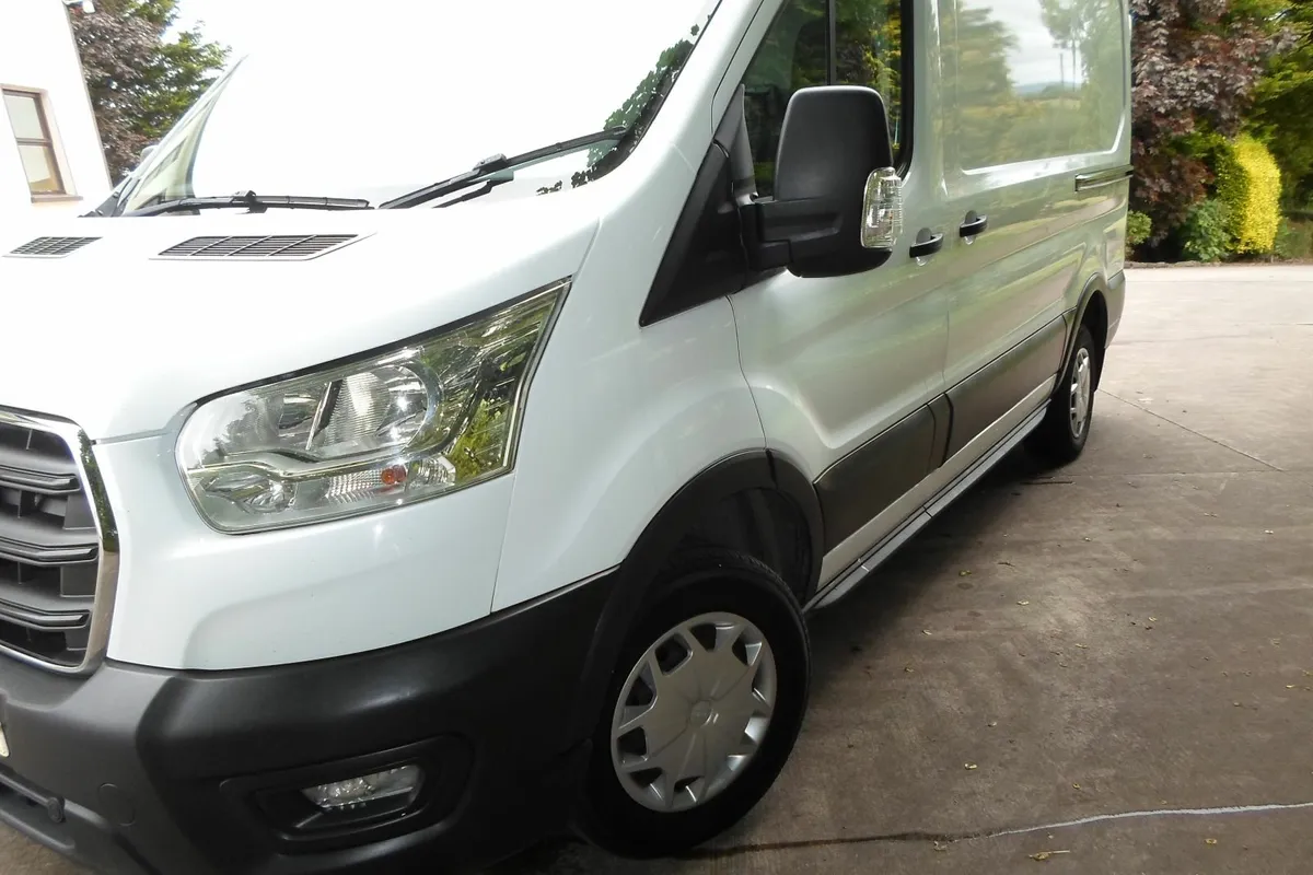 Ford Transit 2020 - Image 2