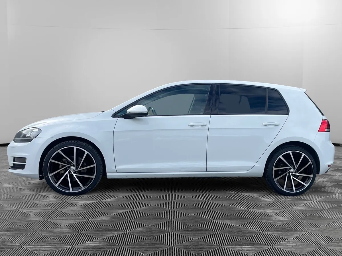 2015 VW Golf Highline DSG - Image 2