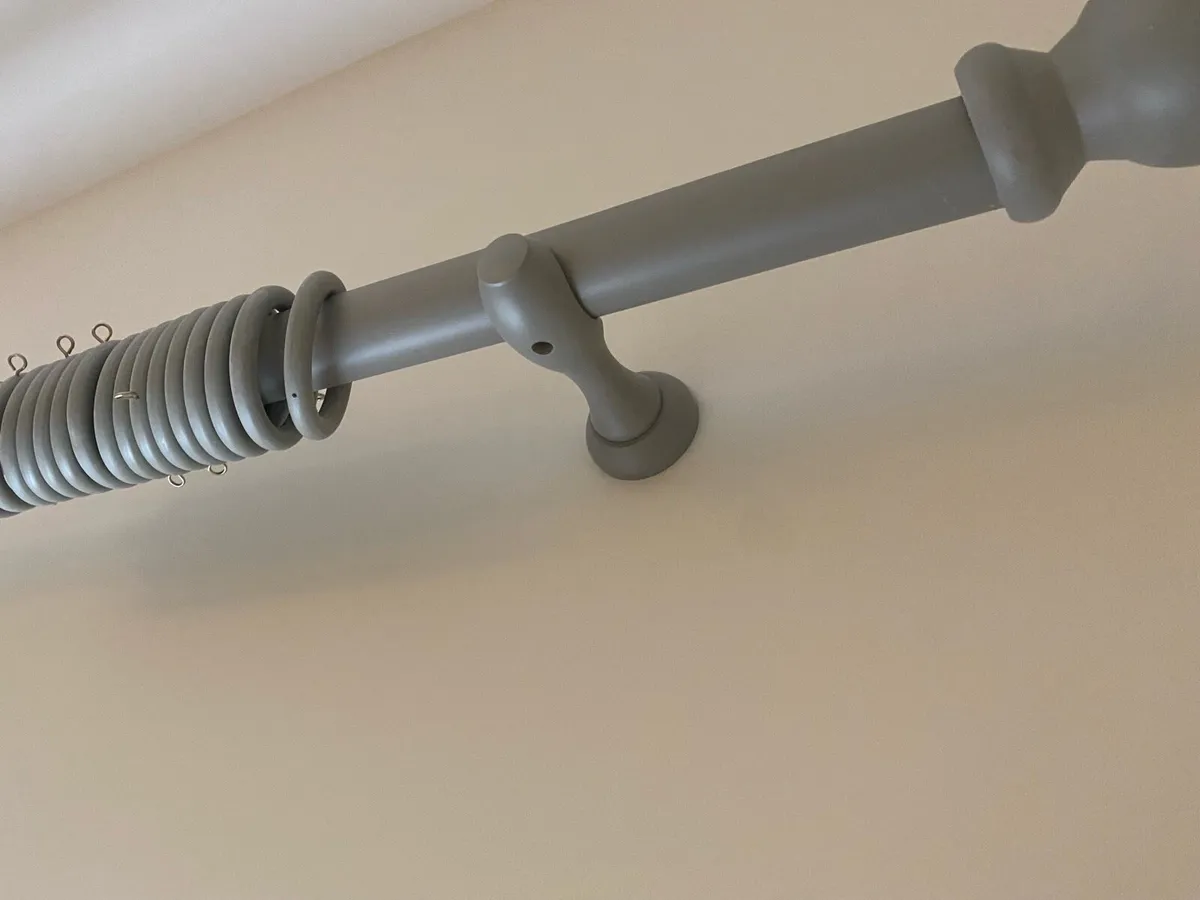 Grey Wooden Curtain Pole - Image 3