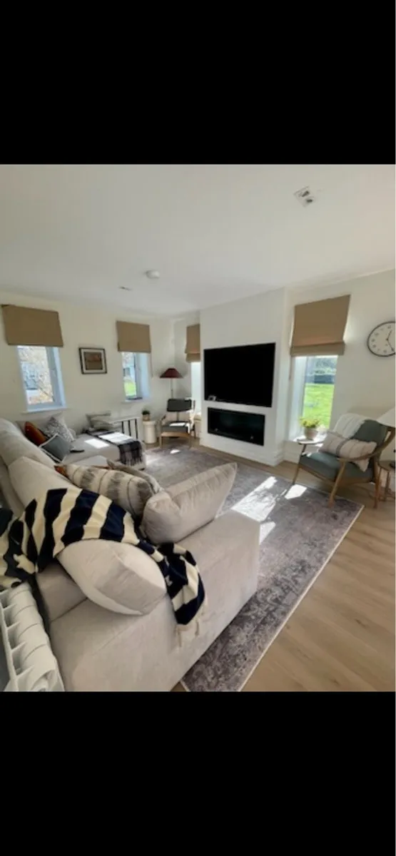 Roman Blinds x 4 (€30 each)Beige - Image 1