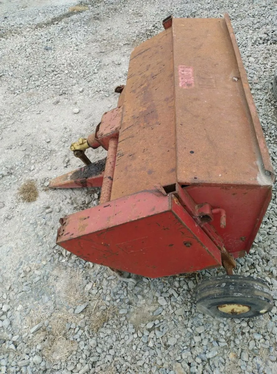 Hay turner PZ swath conditioner Vintage - Image 1