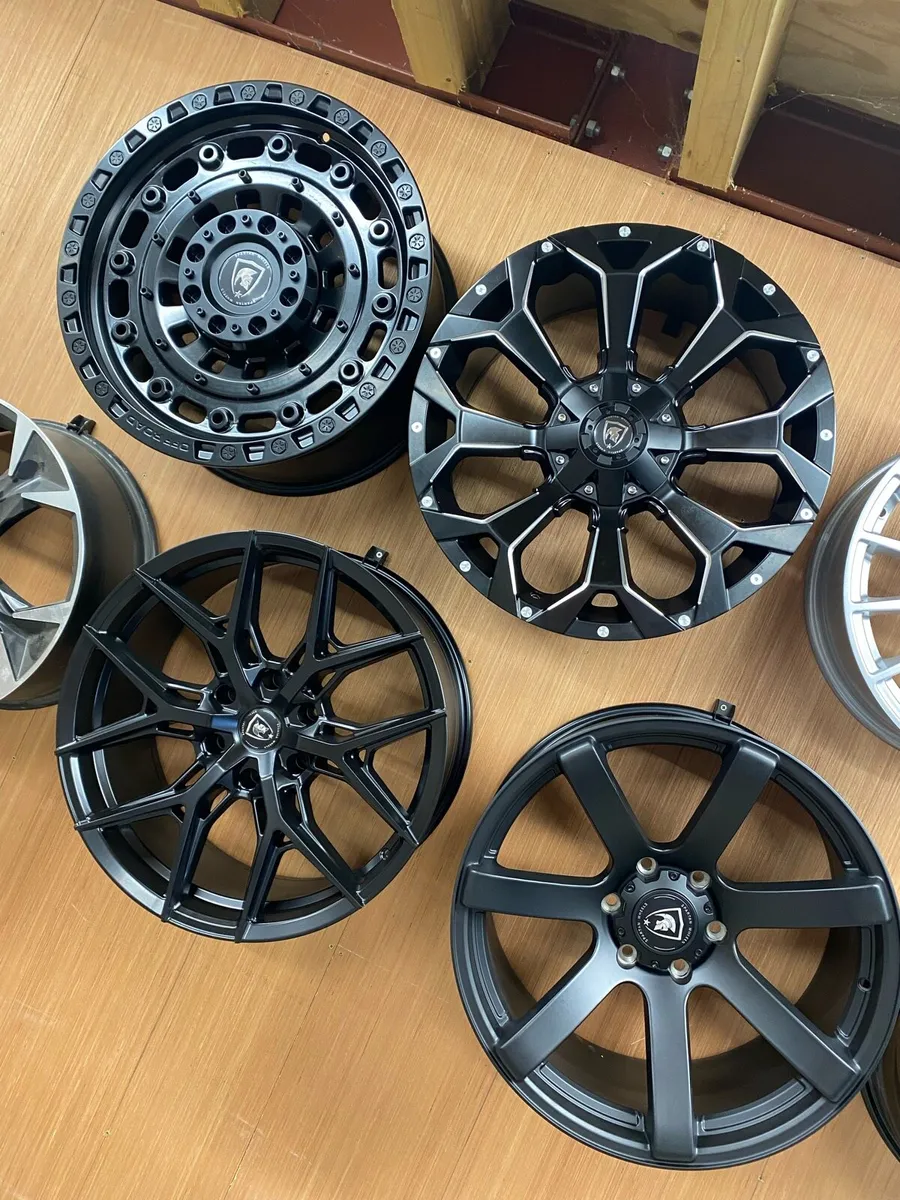 4x4 Jeep alloys - Image 1