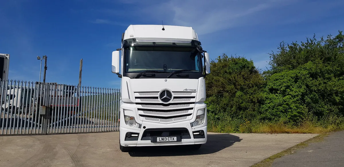 2013 Mercedes Actros 18-51  ,  MP4  , 4x2 , - Image 2