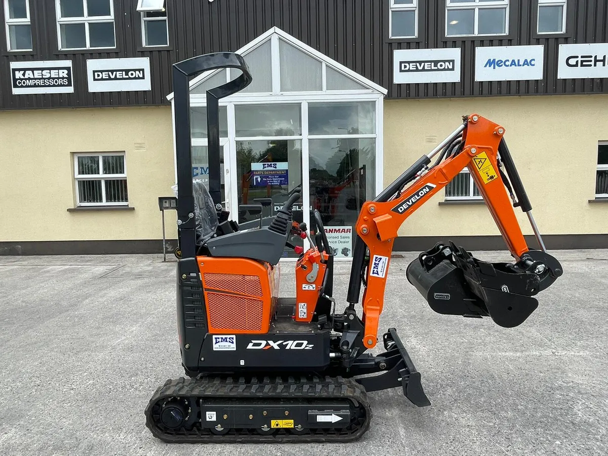 Doosan DX10Z - Image 1