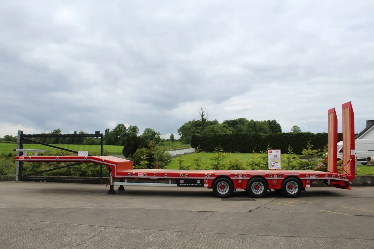 🚨 Brand New MAC-S3-44 Stepframe Low Loader 🚨 - Image 4