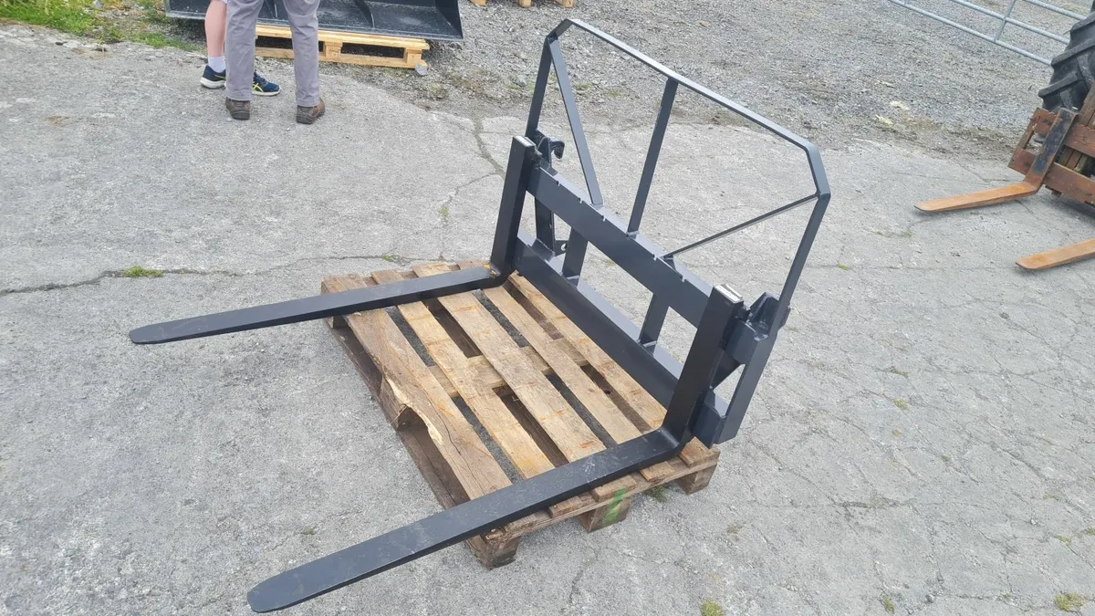 Intertech Pallet Forks - Image 1