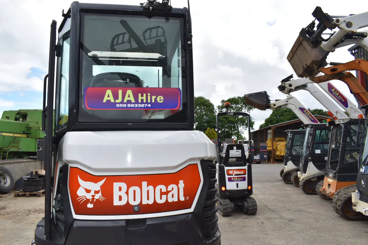 FOR HIRE Bobcat T66 & T86 Loader - Image 1