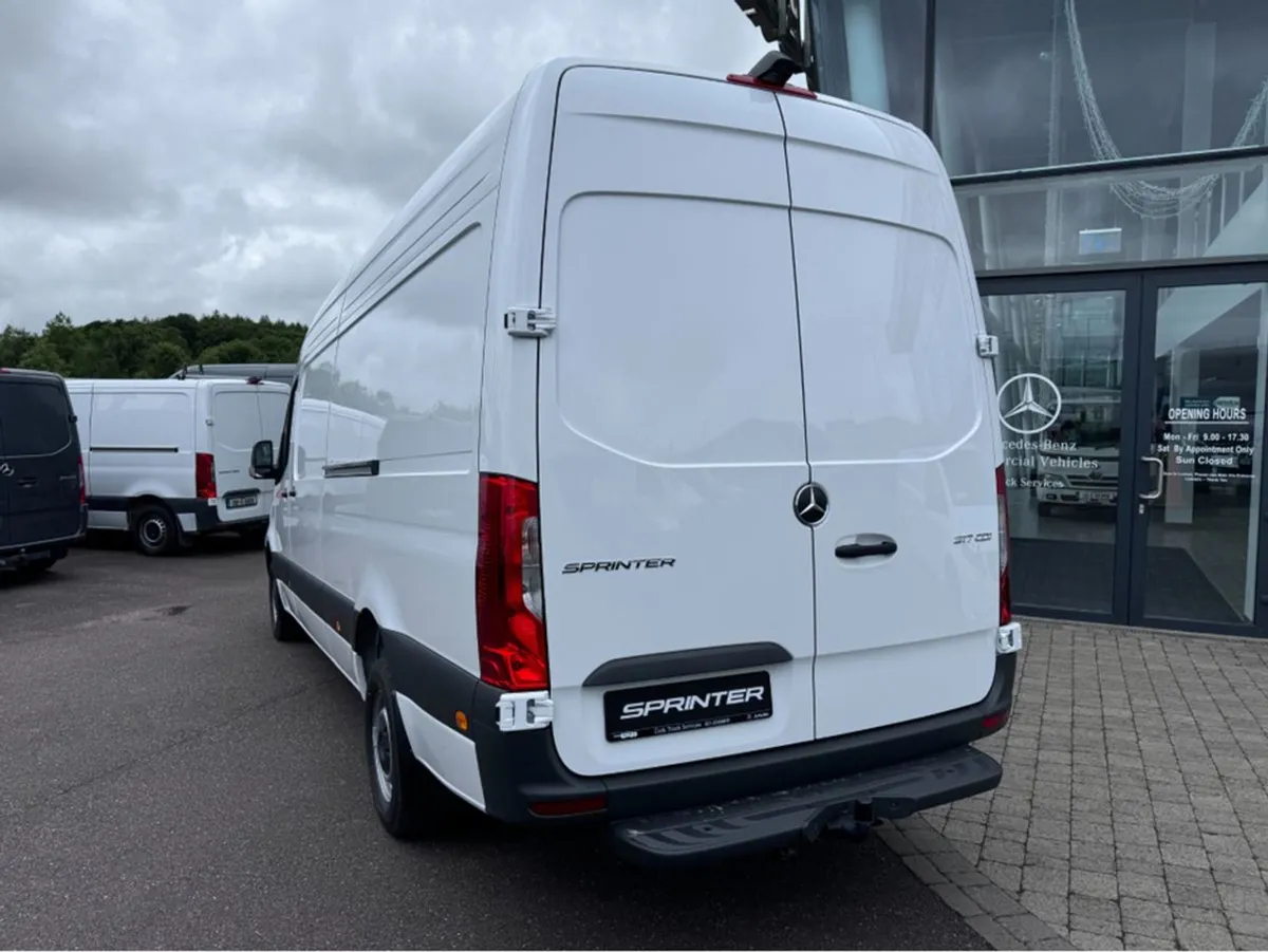 Mercedes-Benz Sprinter 317.43 Pro - Image 2