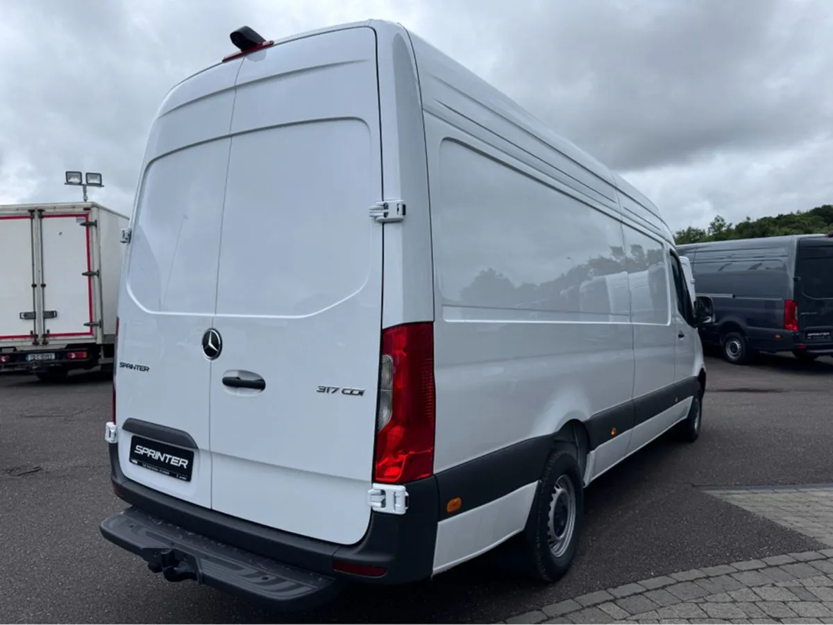 Mercedes-Benz Sprinter 317.43 Pro - Image 4