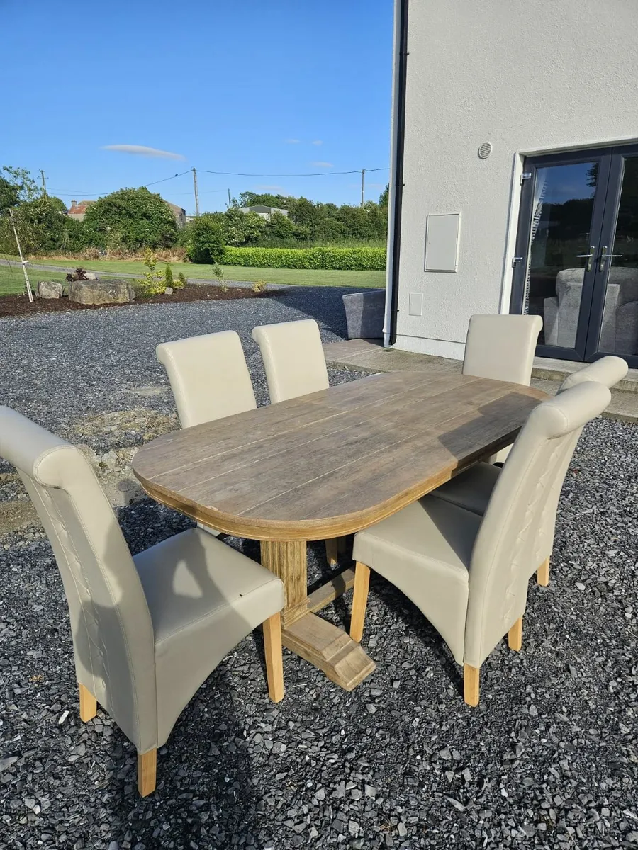 Table and chairs for sale in Co. Westmeath for €700 on DoneDeal