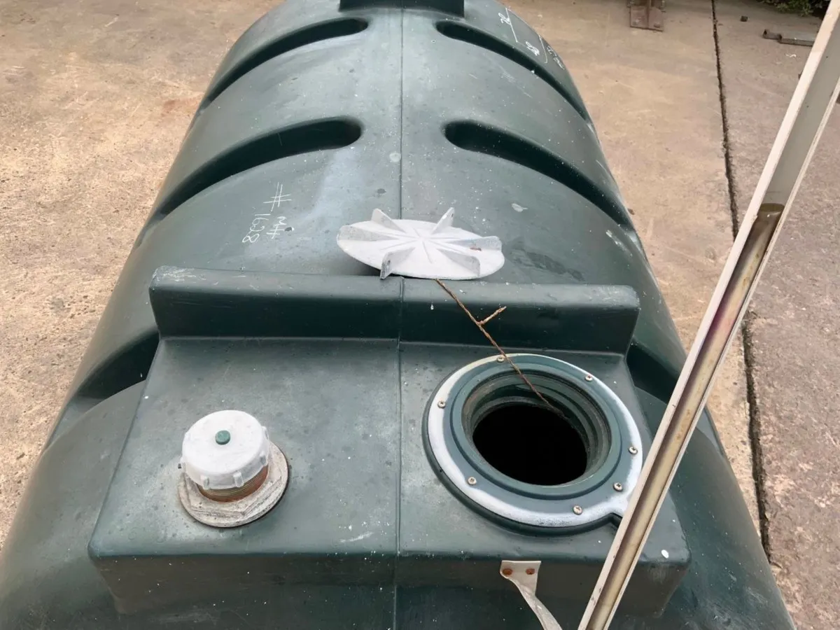 TITAN DIESEL STORAGE bowser / OIL TANK. for sale in Co. Louth for €200