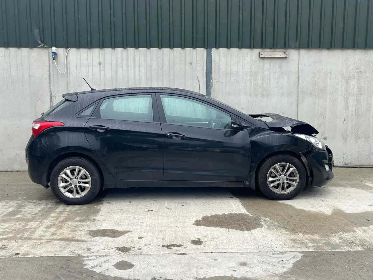 2012 Hyundai I30 for parts - Image 2