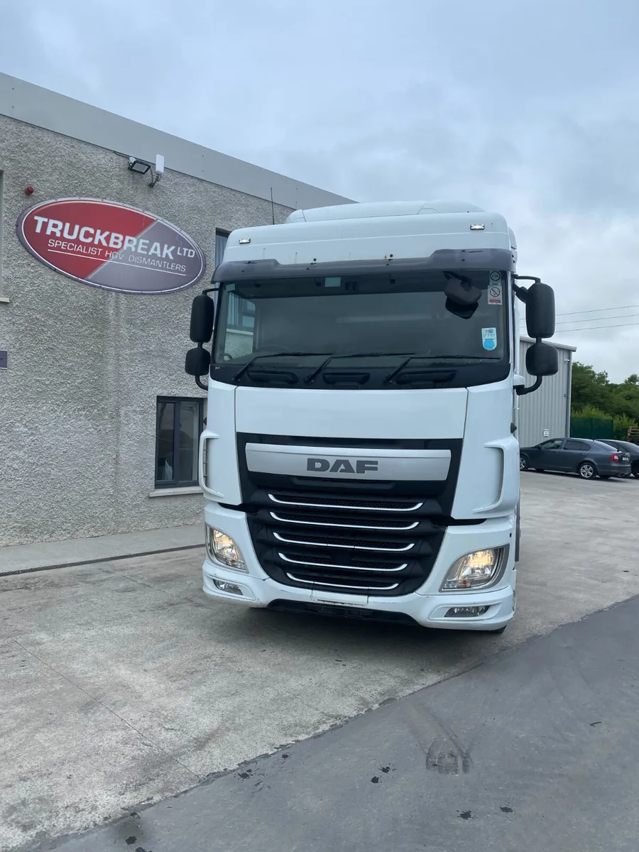 DAF XF106 Complete For Breaking - Image 2