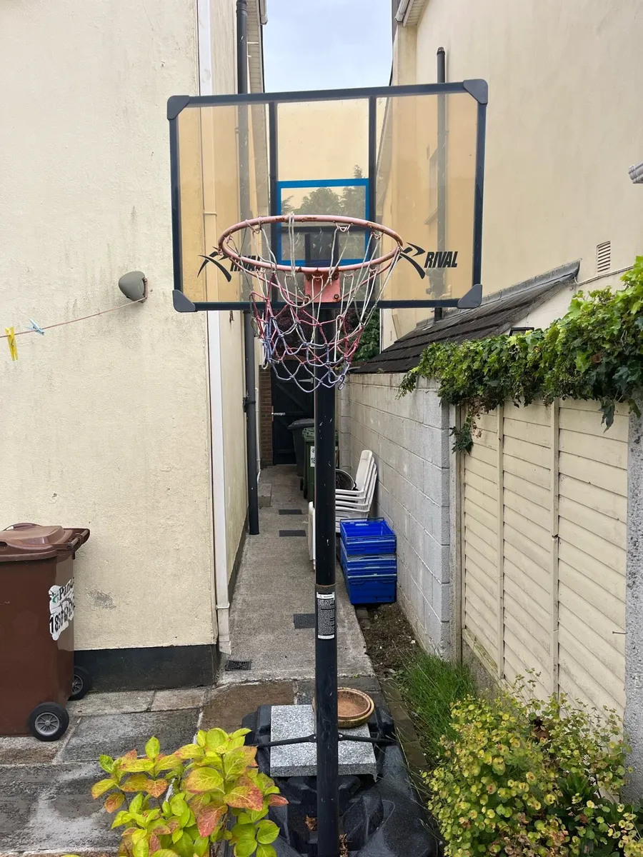 FREE 10ft Basketball hoop for sale in Co. Dublin for €0 on DoneDeal