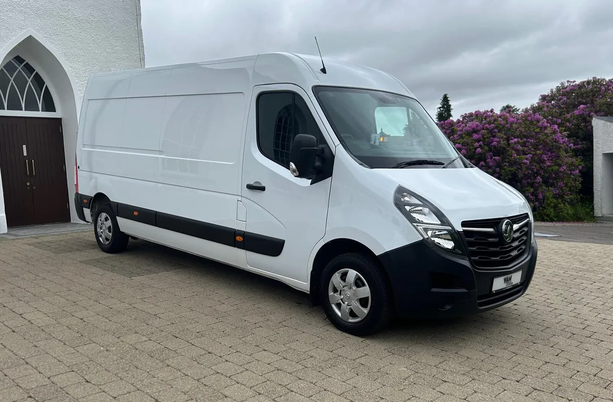 2021 (212 Reg) Vauxhall Movano Business+ L3H2 135 - Image 3