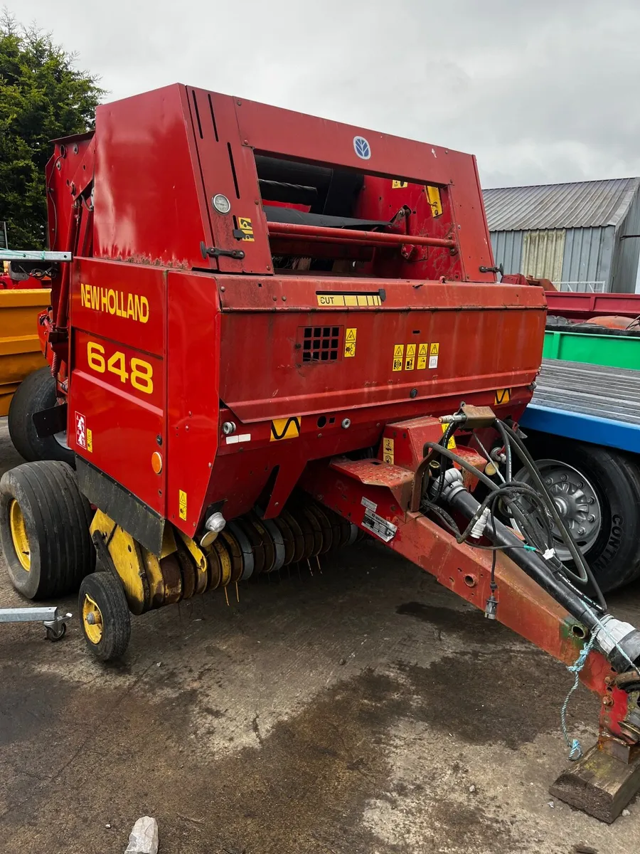 New Holland baler - Image 1