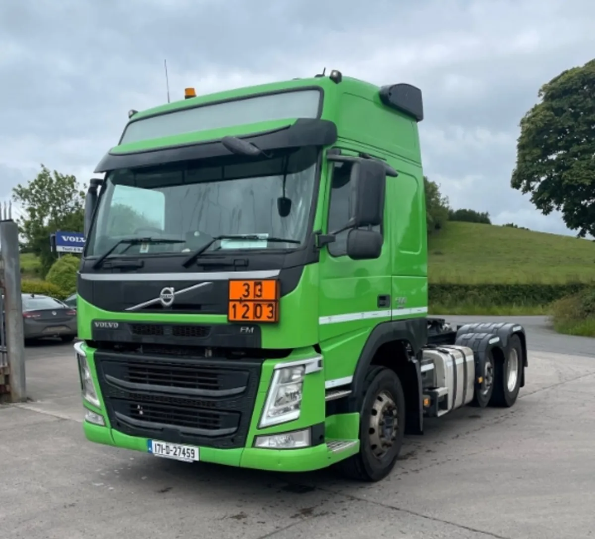 2017 Volvo FM13 500 6x2 Tractor Unit - Image 2